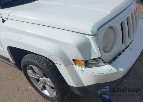 2014 Jeep Patriot Latitude z USA, uszkodzony, nr VIN 1C4NJRFB3ED816720